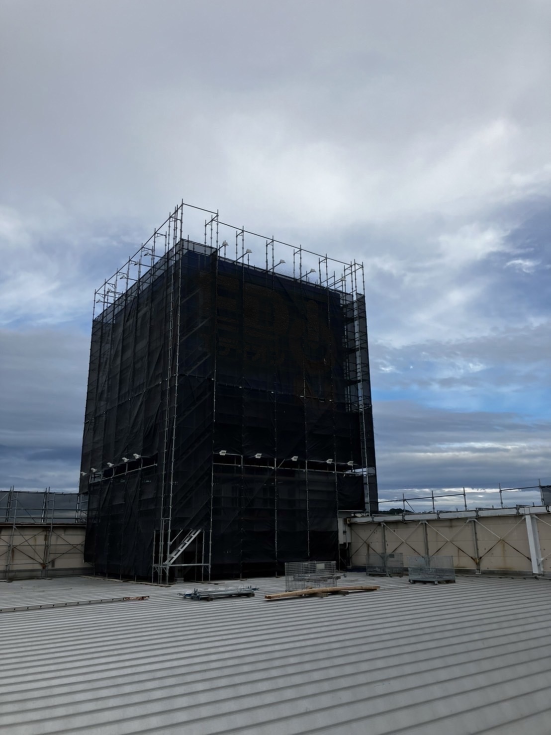 Inkedテナント看板棟